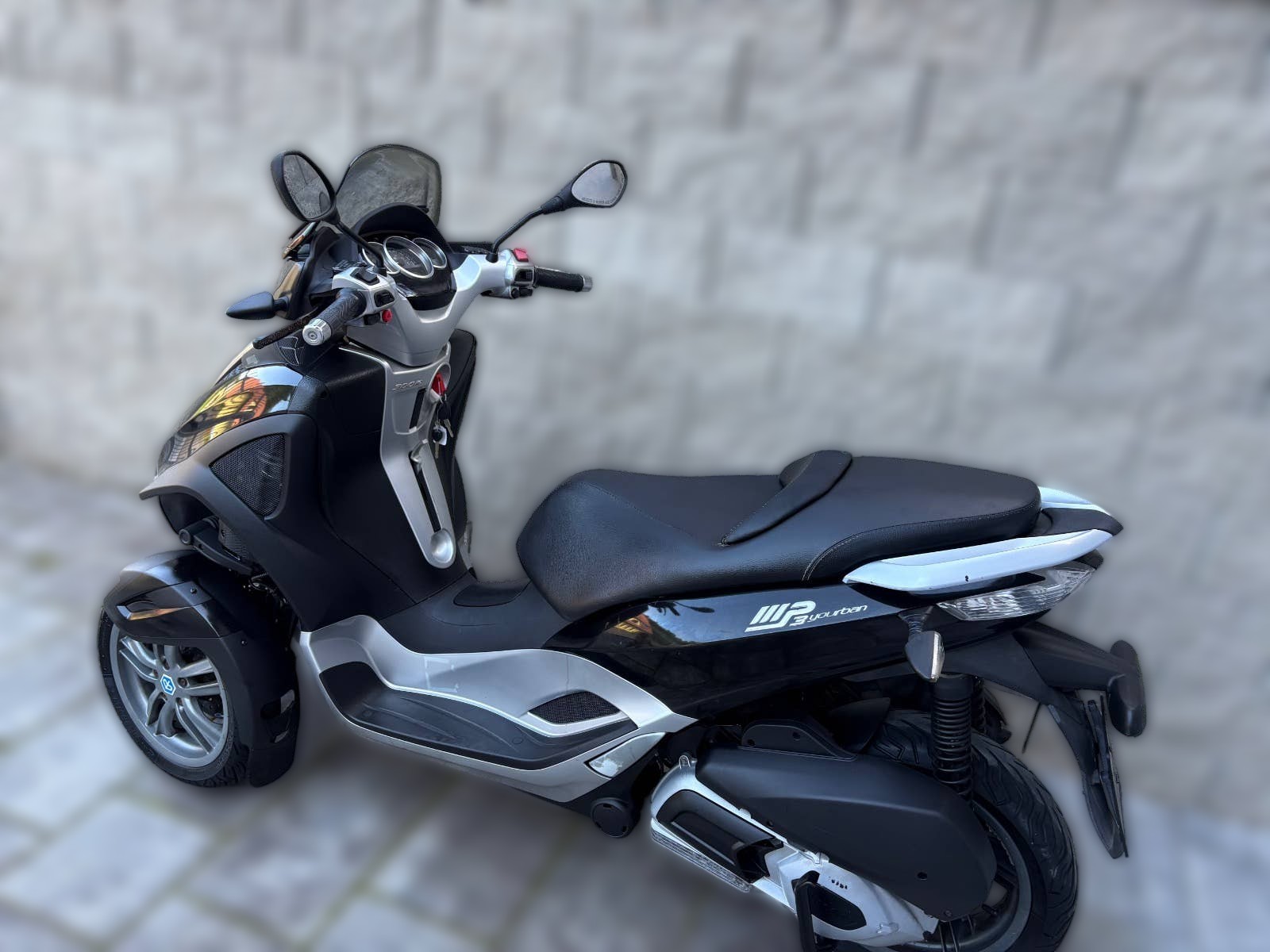 2014 Piaggio MP3 - 24 200 km - Náhled 17
