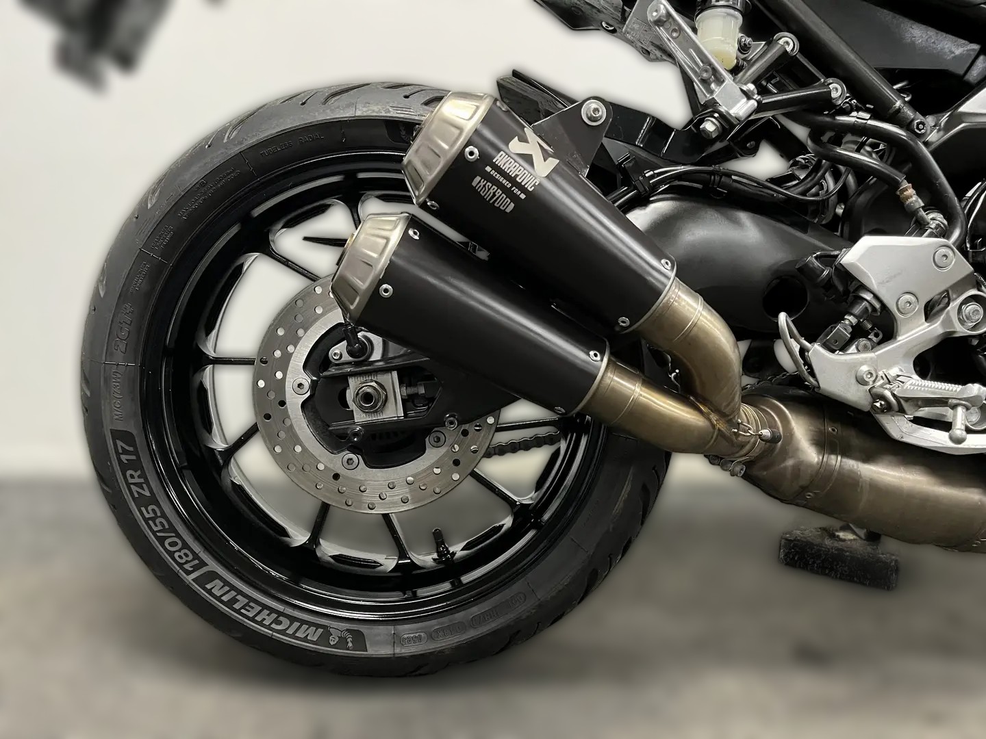 2016 Yamaha MT-09 - 31 196 km - Náhled 22