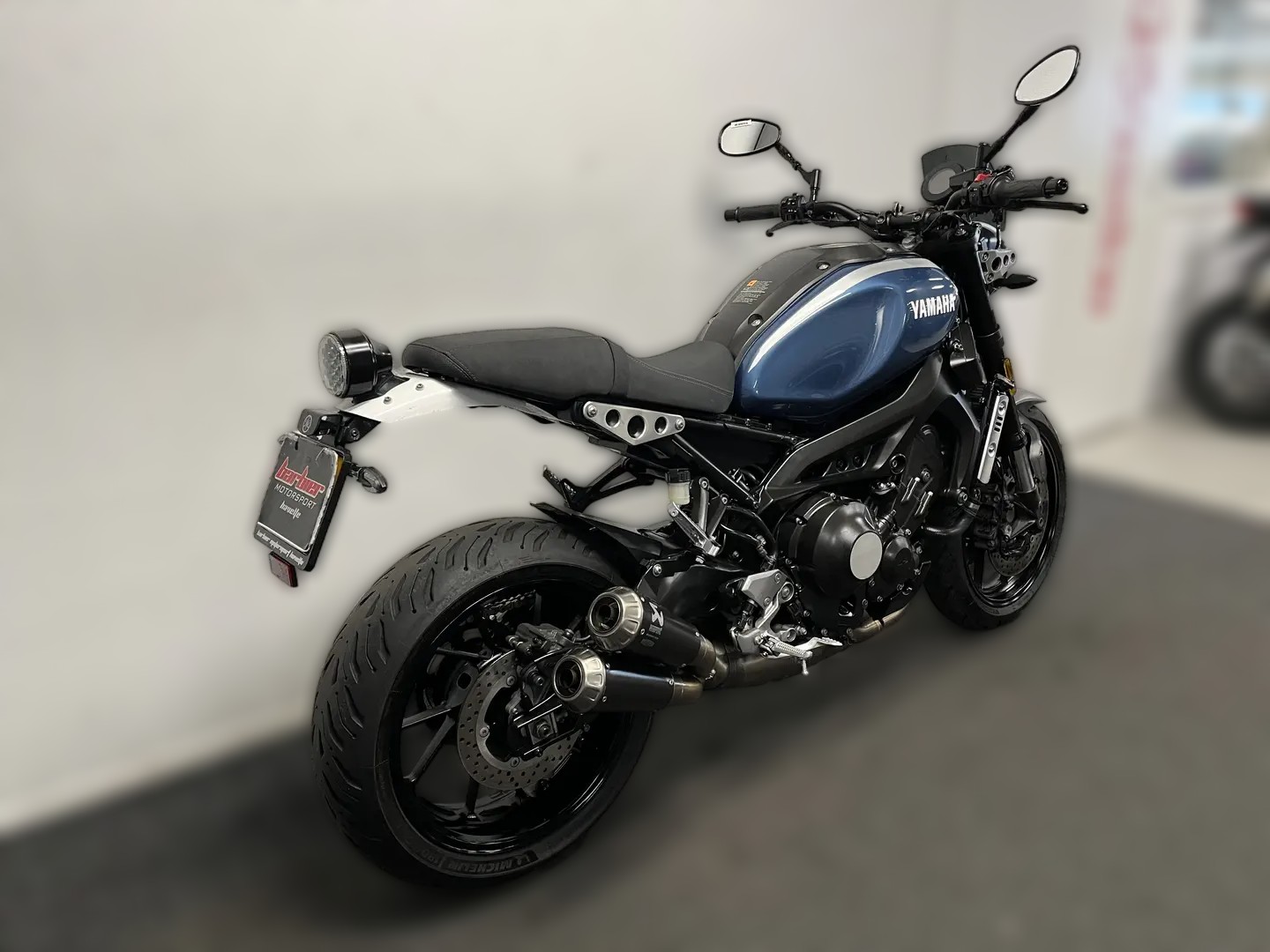 2016 Yamaha MT-09 - 31 196 km - Náhled 26