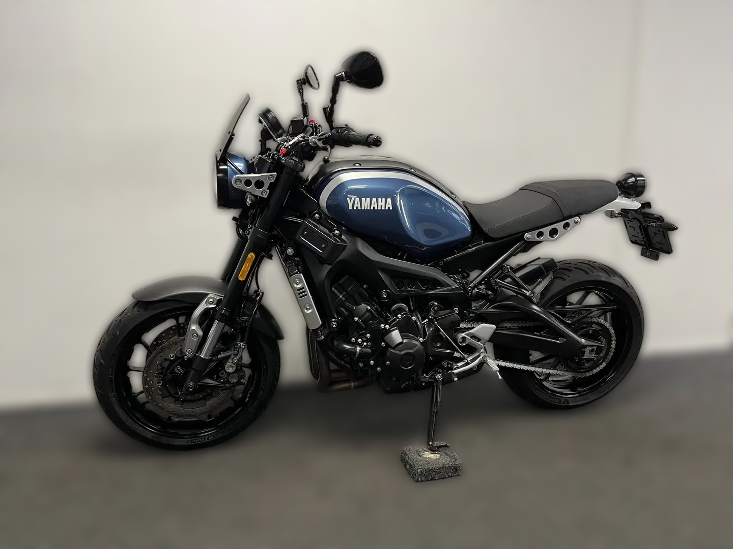 2016 Yamaha MT-09 - 31 196 km - Náhled 28