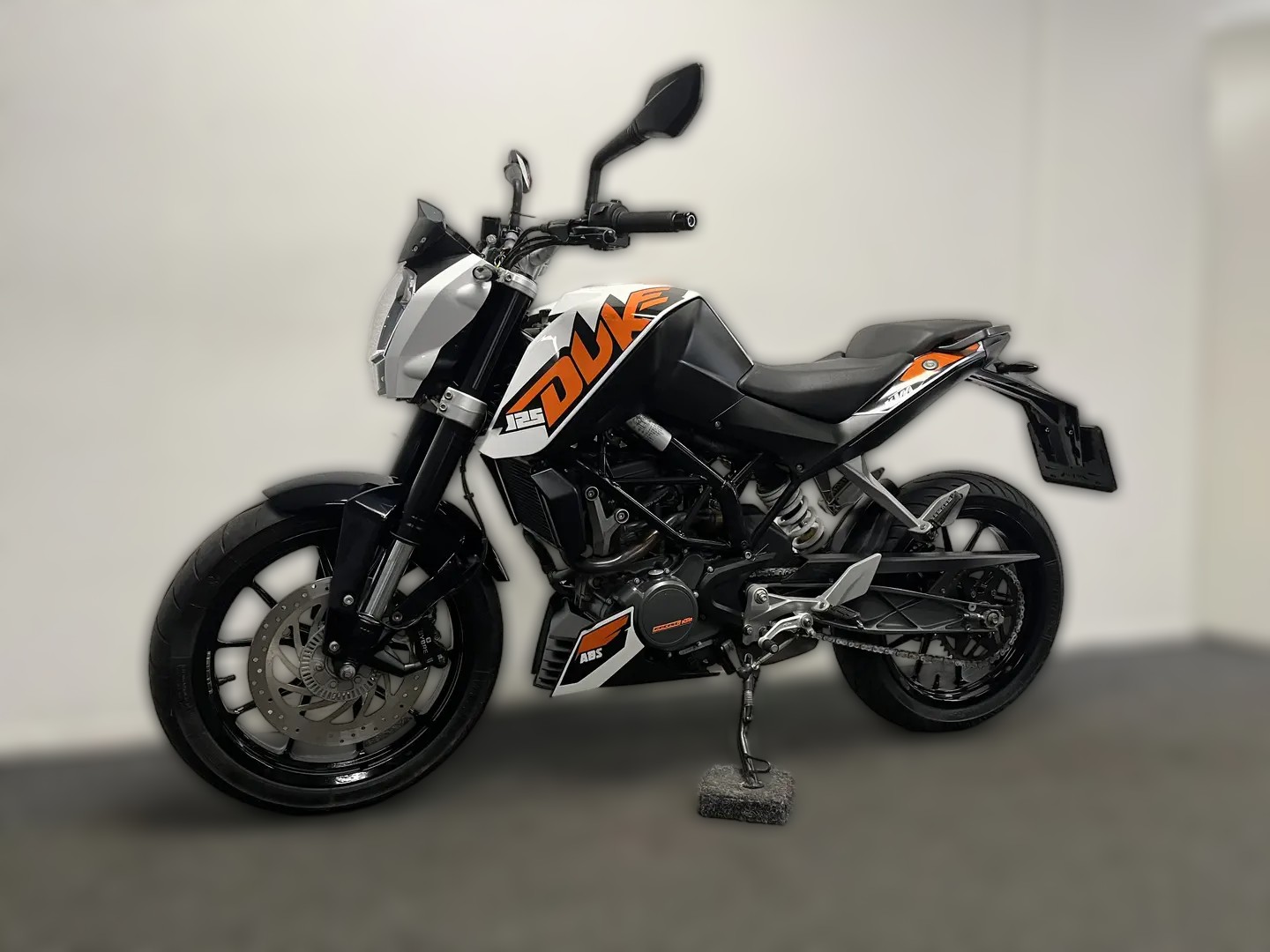 2016 KTM 125 Duke - 19 653 km