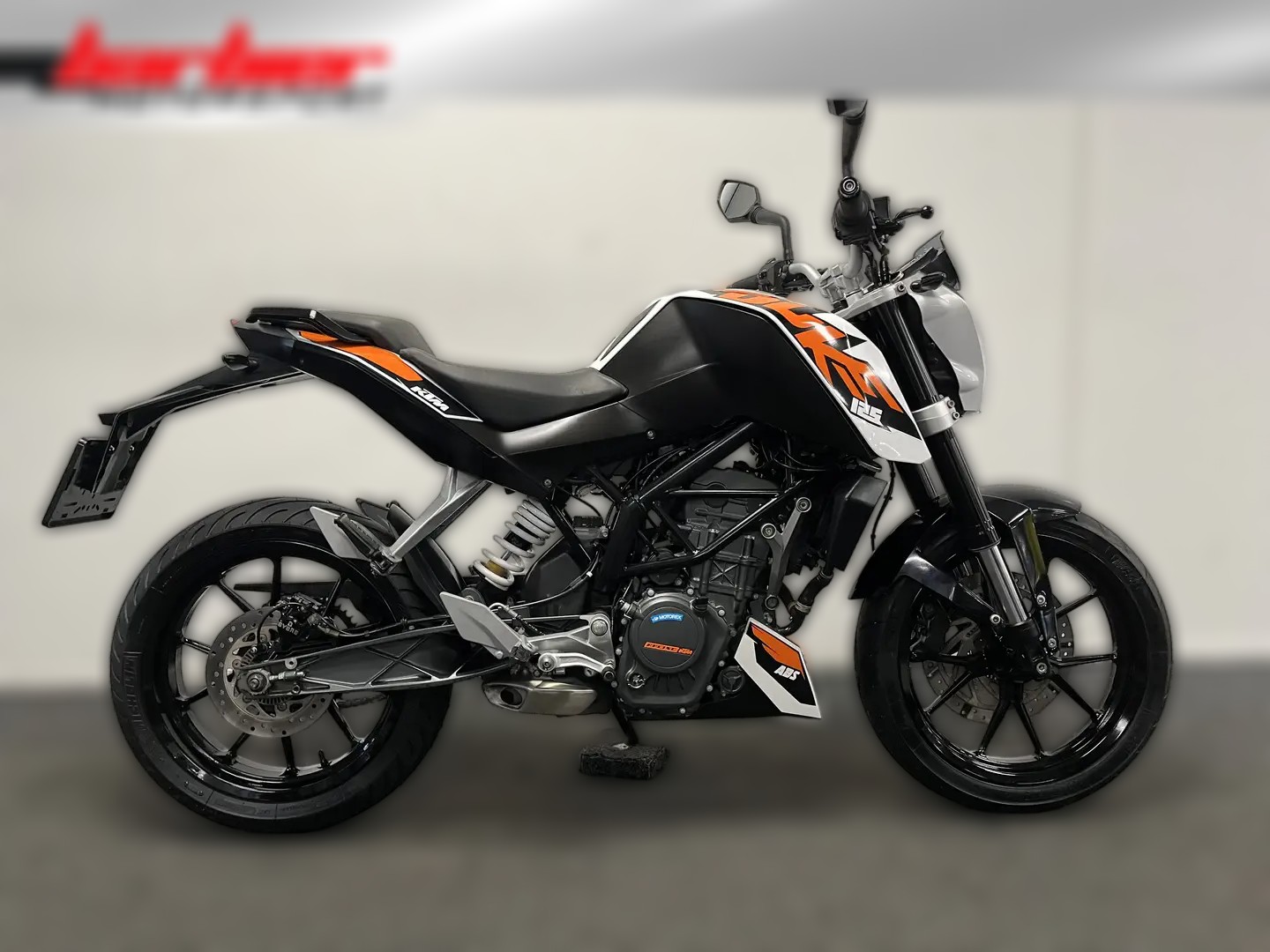2016 KTM 125 Duke - 19 653 km - Náhled 16