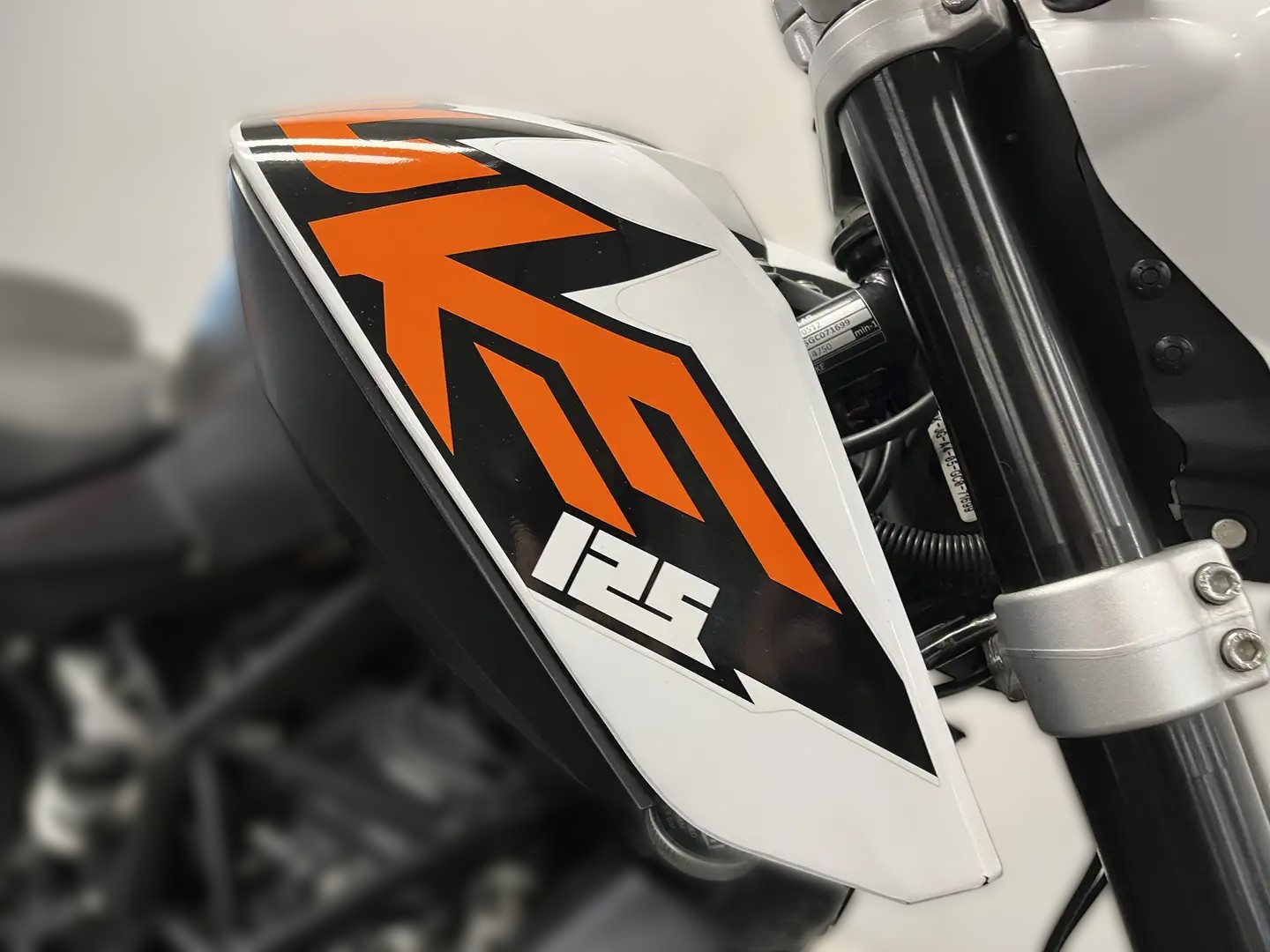 2016 KTM 125 Duke - 19 653 km - Náhled 18