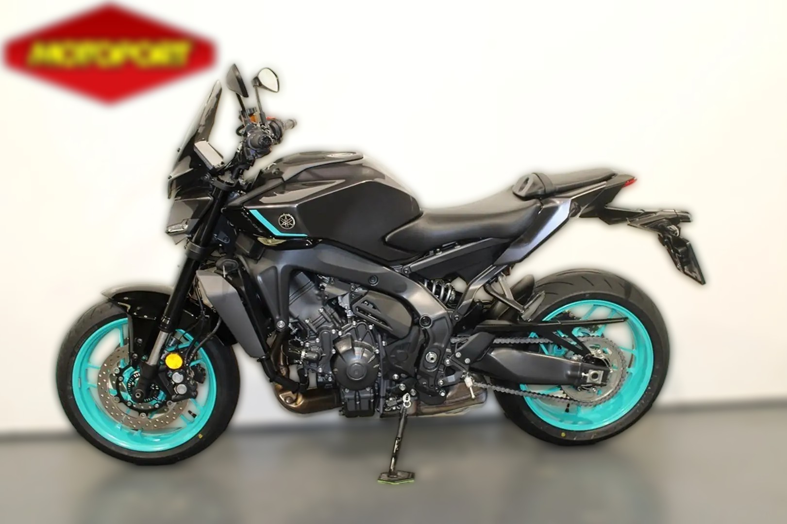 2025 Yamaha MT-09 - 1 426 km - Náhled 10