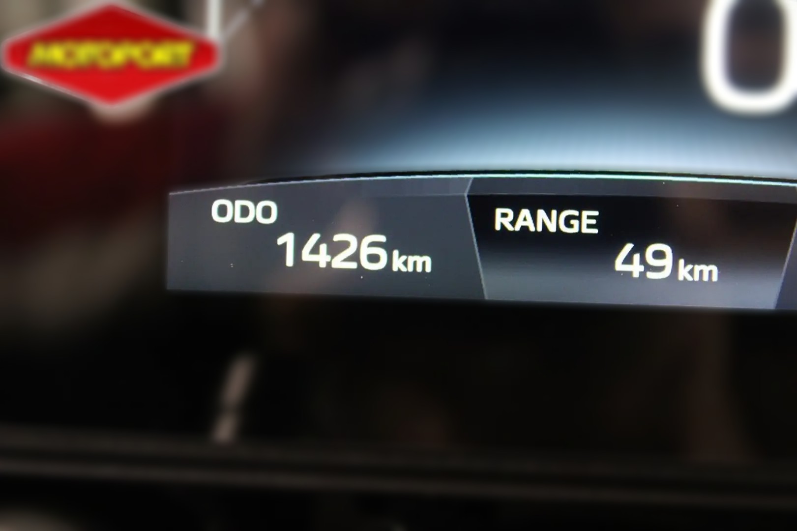 2025 Yamaha MT-09 - 1 426 km - Náhled 15