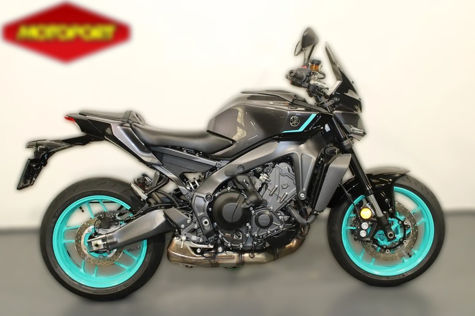 2025 Yamaha MT-09 - 1 426 km - Náhled 16