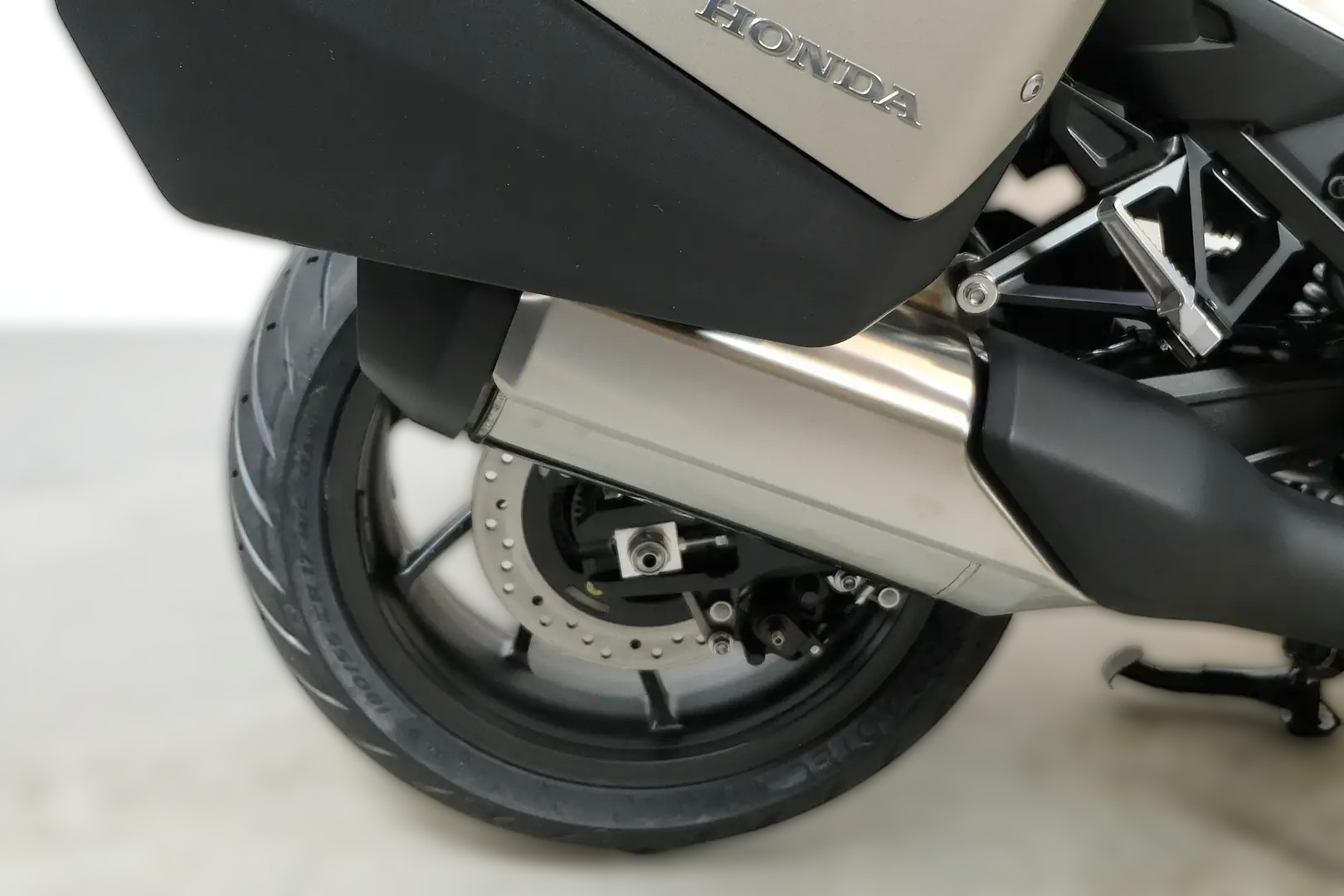 2025 Honda NT 1100 - 0 km - Náhled 17