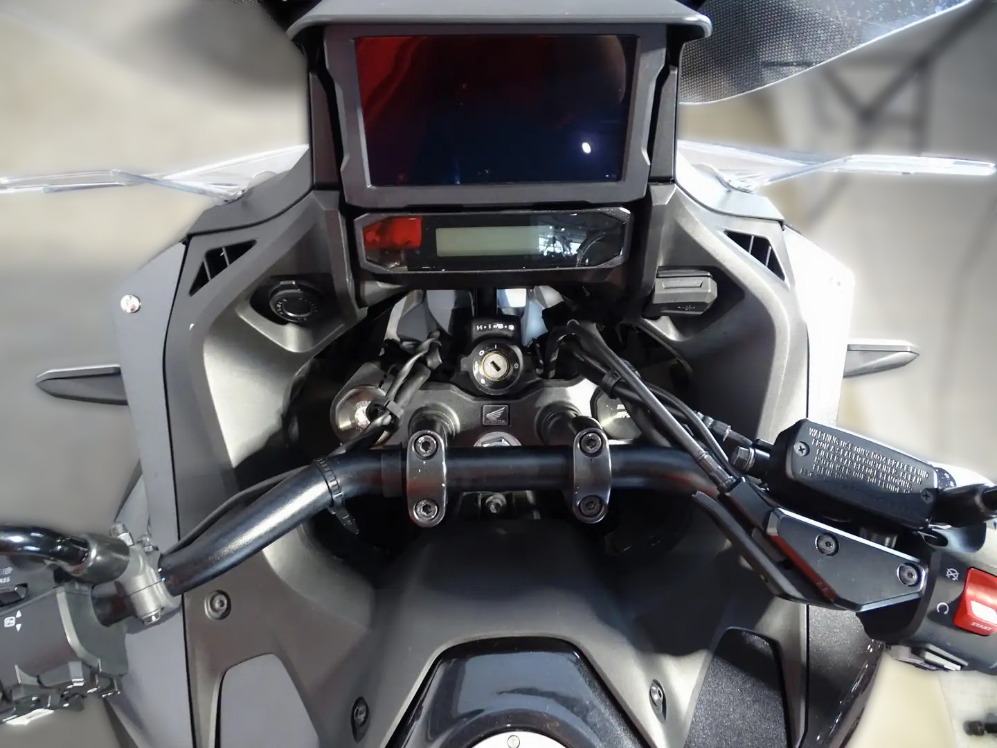 2023 Honda NT 1100 - 21 083 km - Náhled 5