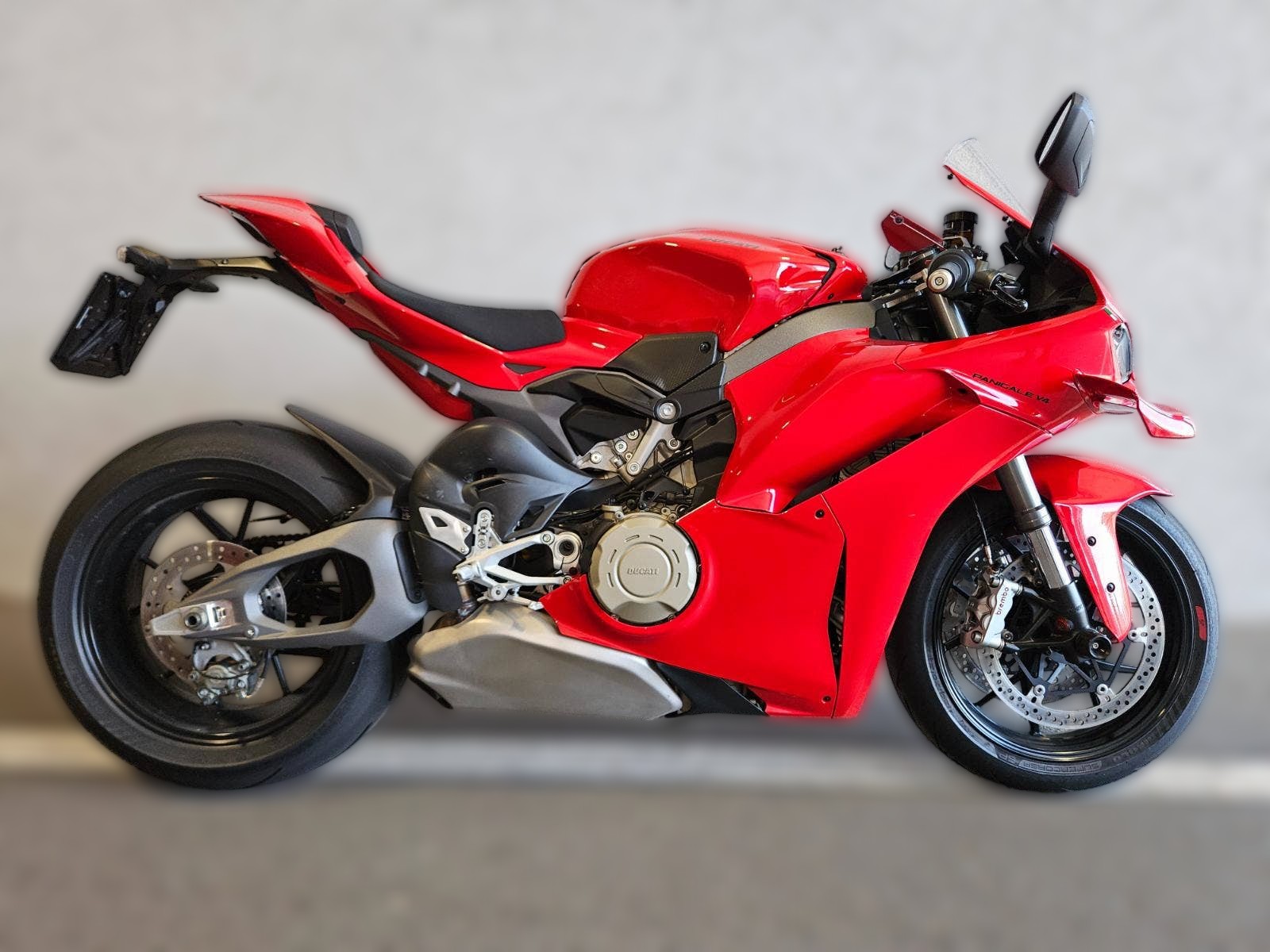 2025 Ducati Panigale V4 - 6 500 km