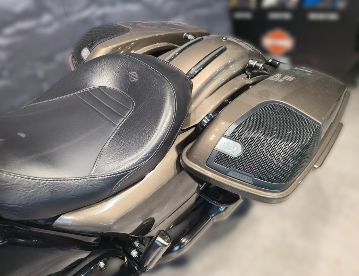 2022 Harley-Davidson Touring - 4 044 km - Náhled 18
