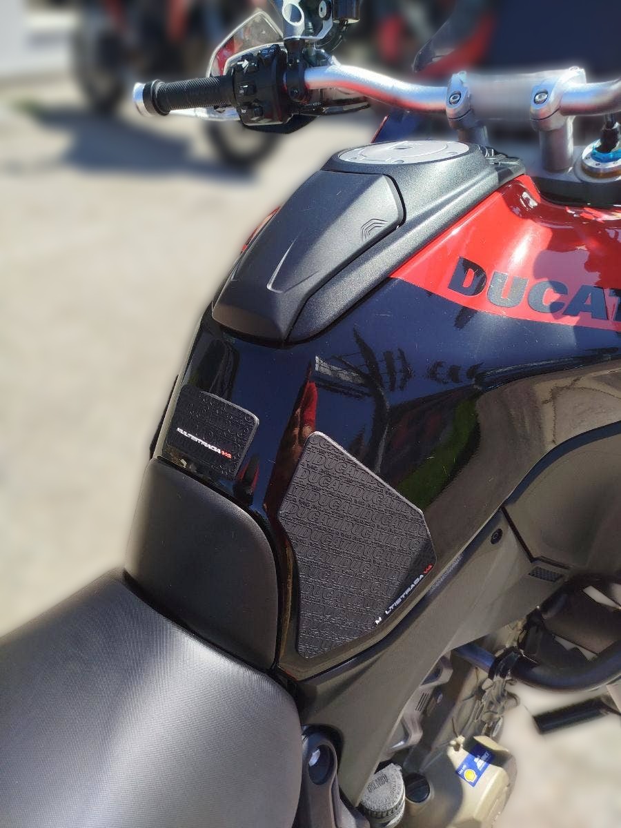 2023 Ducati Multistrada V4 - 17 405 km - Náhled 13