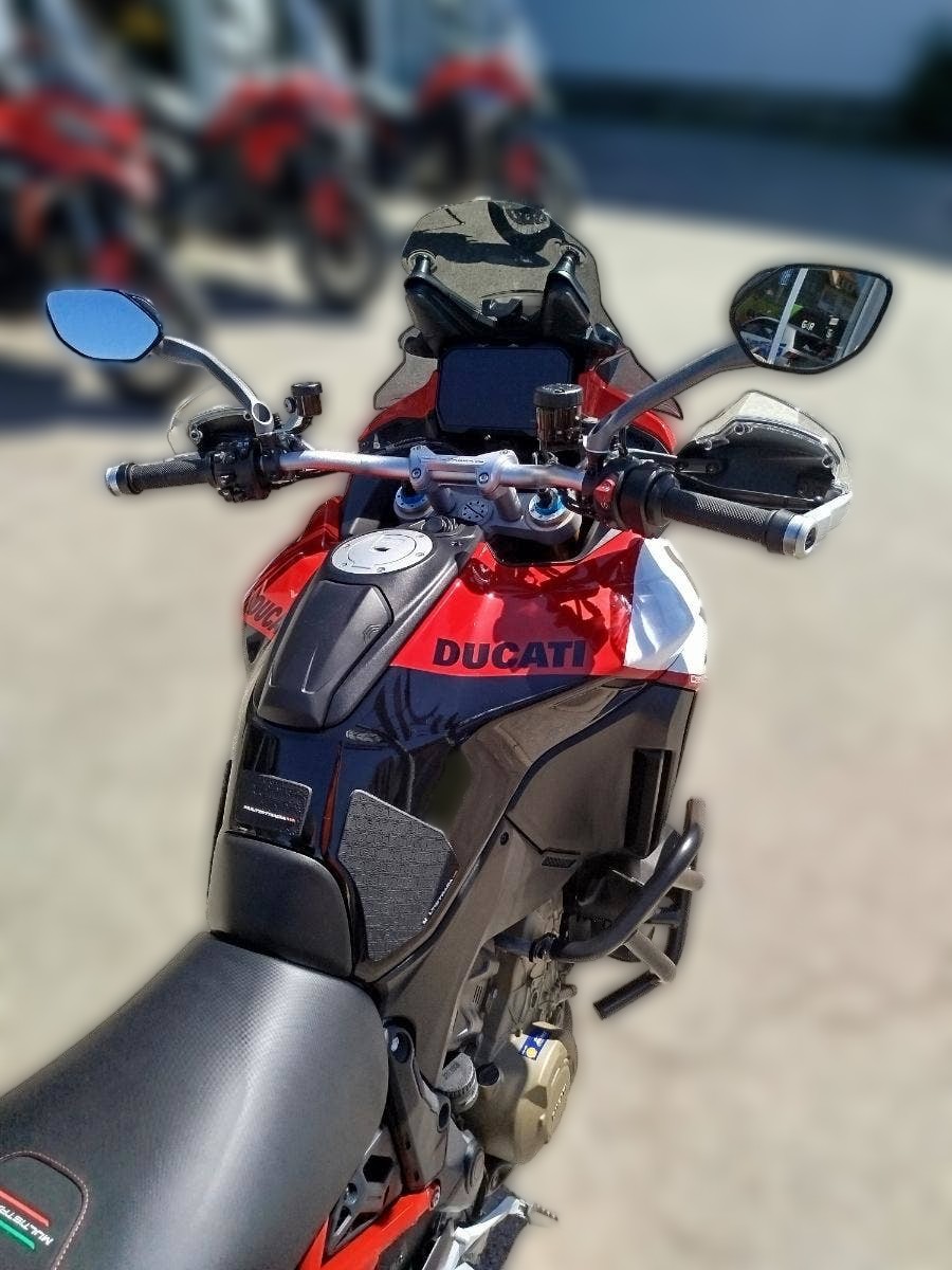 2023 Ducati Multistrada V4 - 17 405 km - Náhled 28