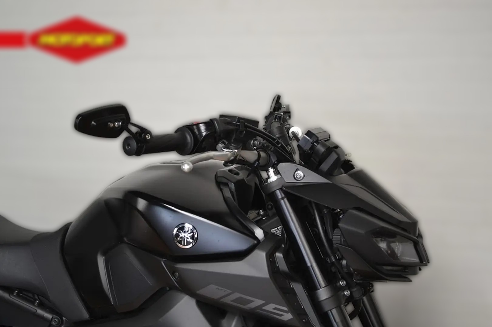2019 Yamaha MT-09 - 17 231 km - Náhled 6