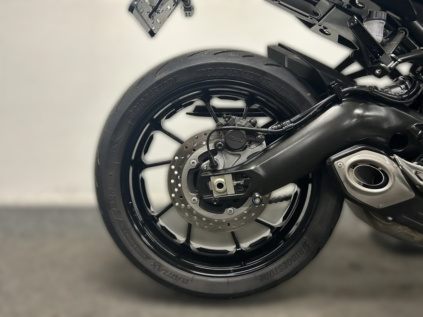 2017 Yamaha MT-09 - 18 438 km - Náhled 13