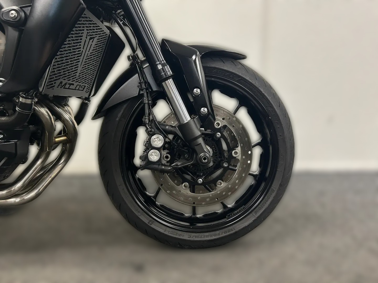 2017 Yamaha MT-09 - 18 438 km - Náhled 21