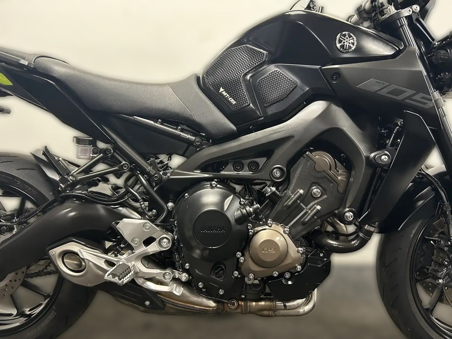2017 Yamaha MT-09 - 18 438 km - Náhled 22