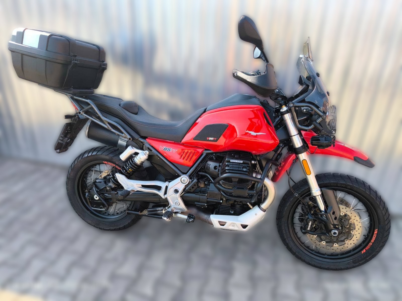 2019 Moto Guzzi V85 TT - 29 000 km - Náhled 17