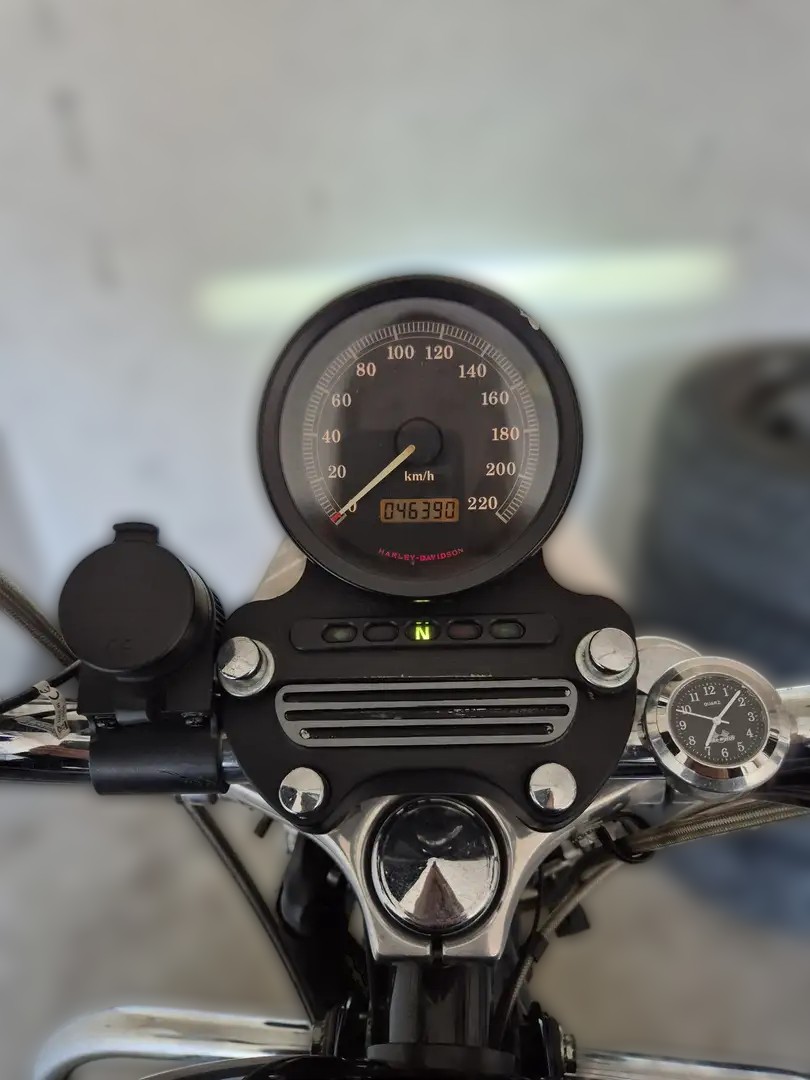 2000 Harley-Davidson Sportster 883 - 46 390 km - Náhled 7