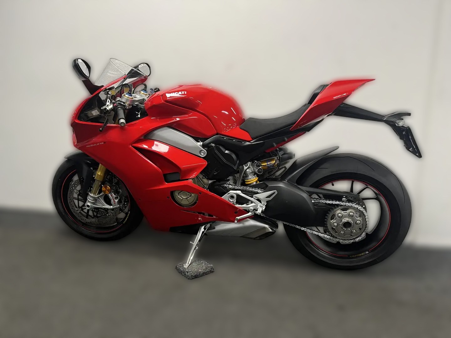 2019 Ducati Panigale V4 - 25 370 km - Náhled 30