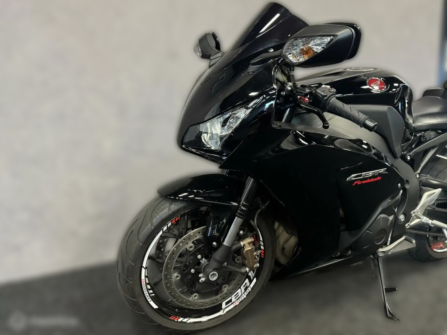 2016 Honda CBR 1000RR - 18 218 km - Náhled 8