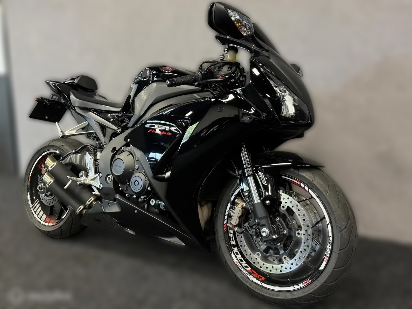 2016 Honda CBR 1000RR - 18 218 km - Náhled 11
