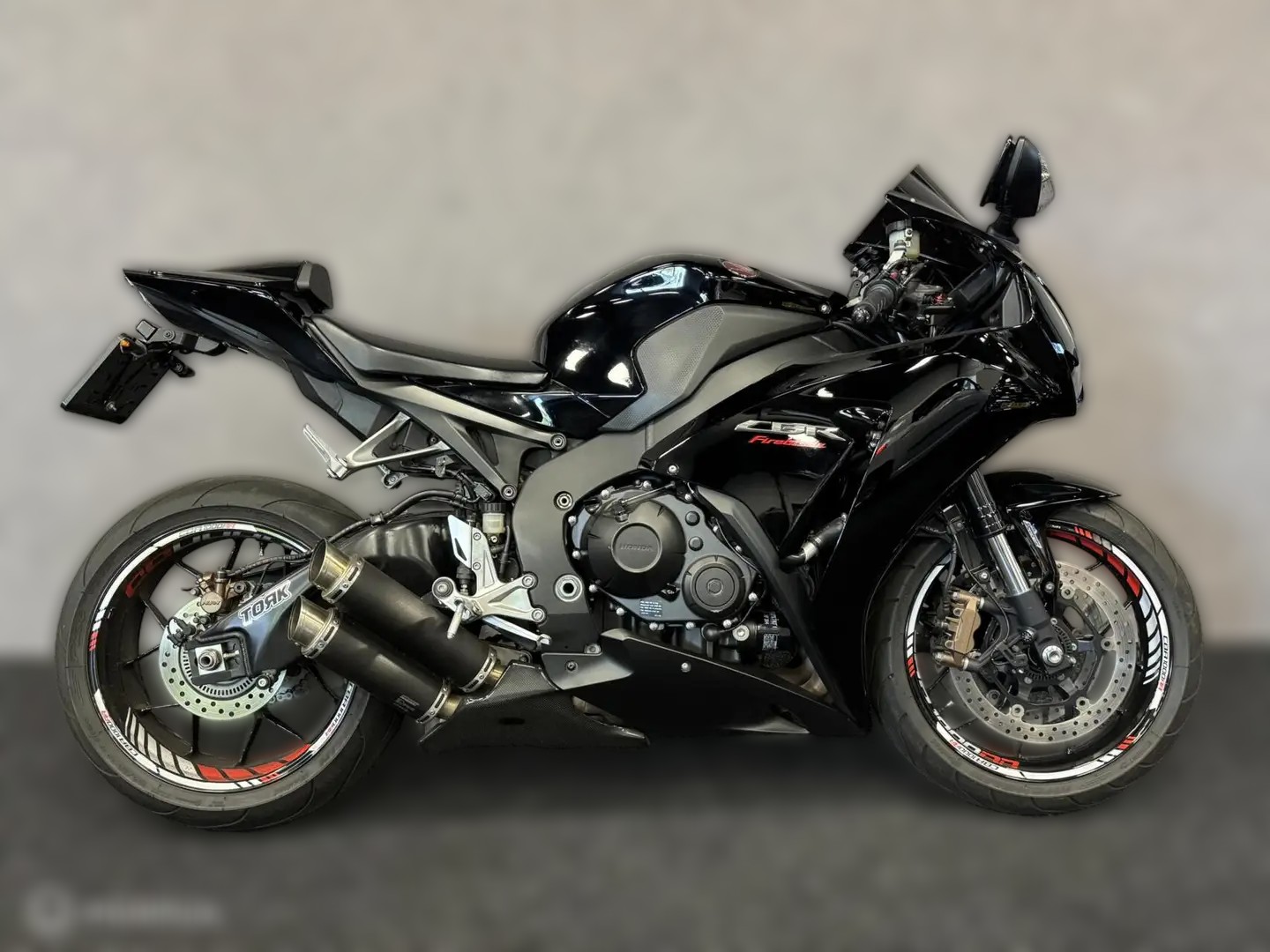 2016 Honda CBR 1000RR - 18 218 km - Náhled 13