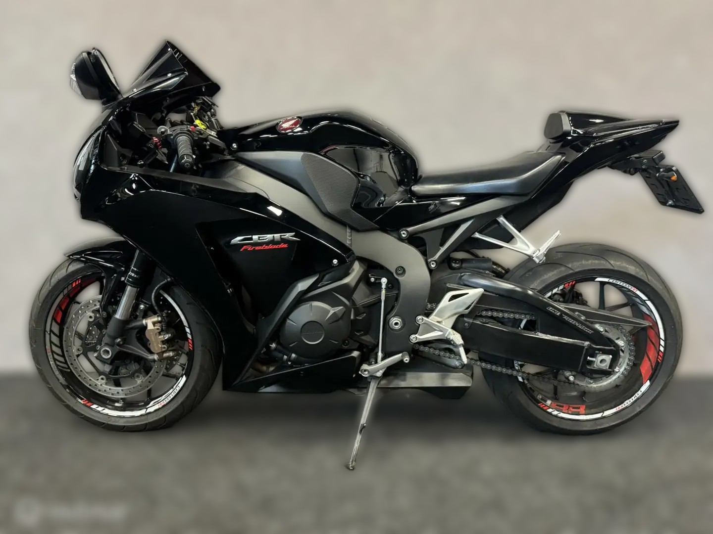 2016 Honda CBR 1000RR - 18 218 km - Náhled 17
