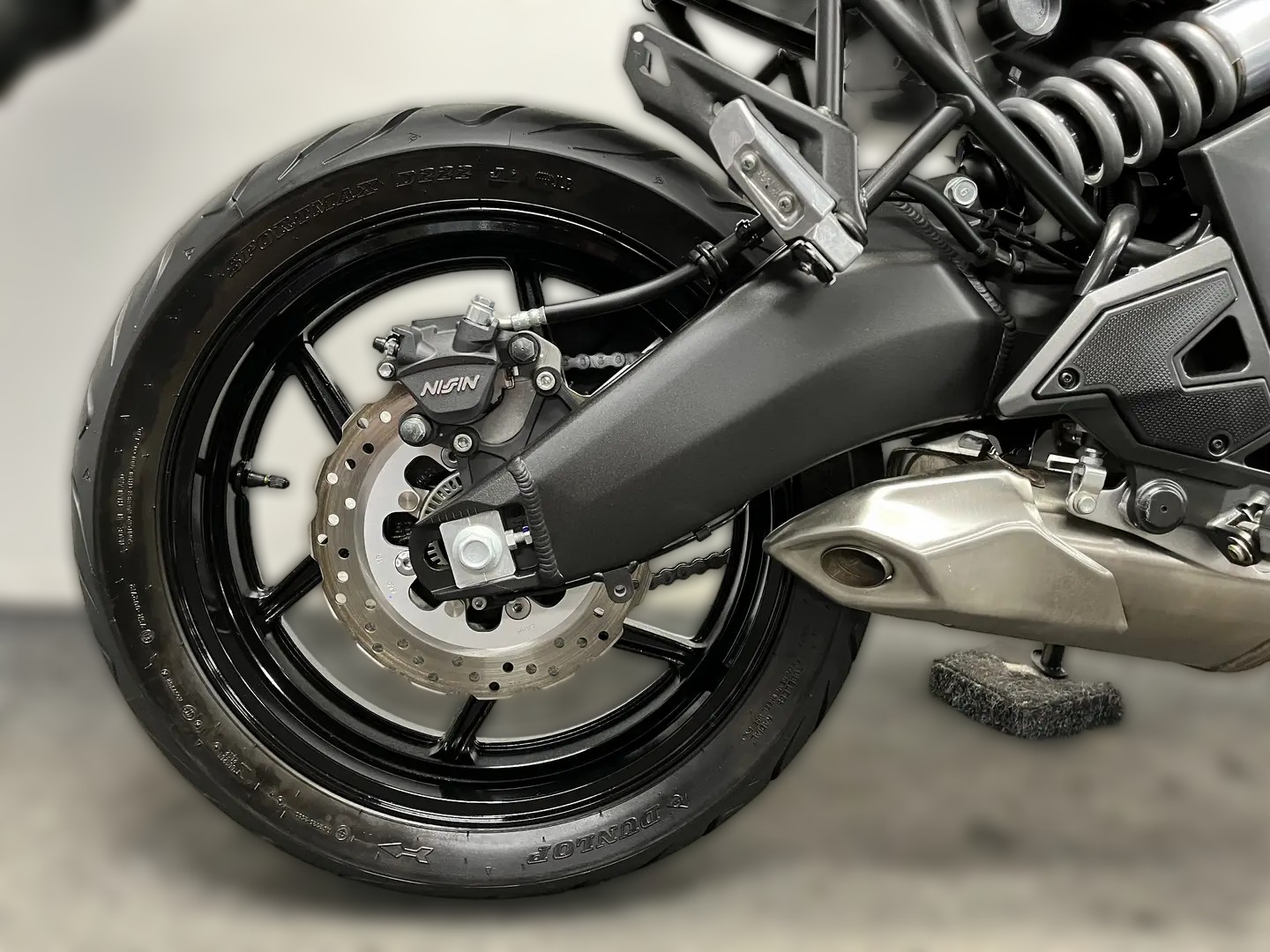2021 Kawasaki Versys 650 - 1 385 km - Náhled 9
