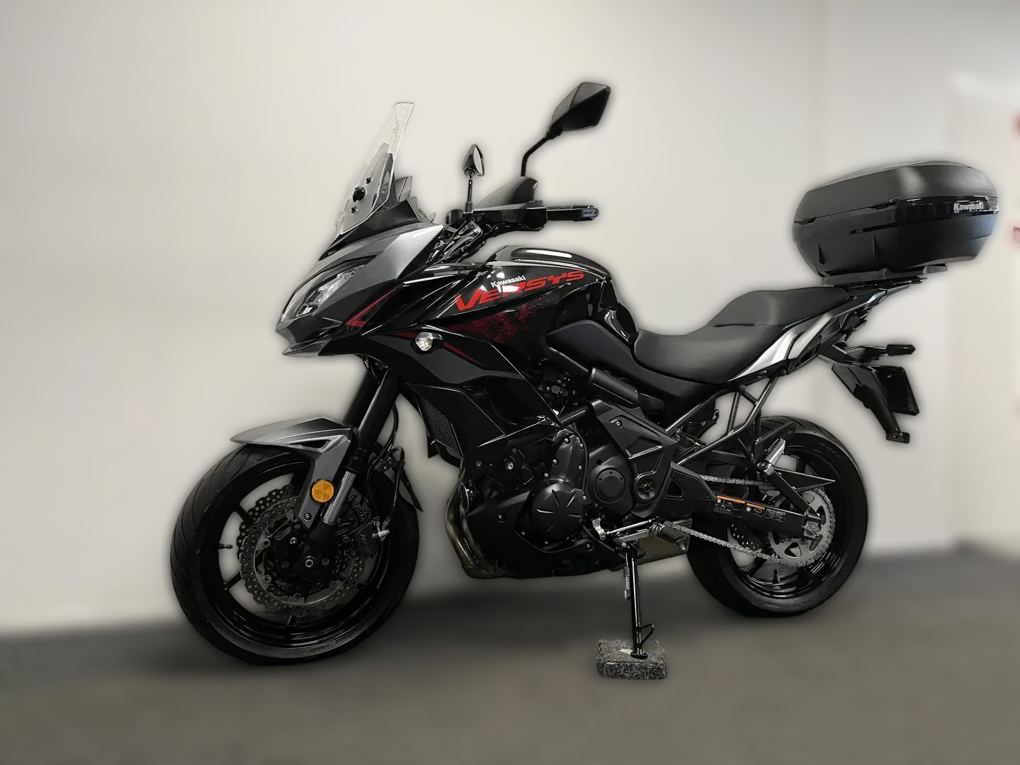2021 Kawasaki Versys 650 - 1 385 km - Náhled 15