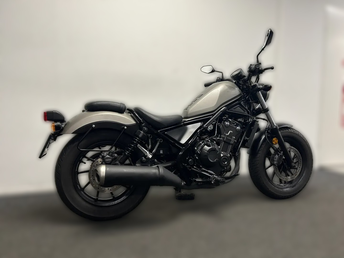 2018 Honda Rebel 500 - 8 759 km - Náhled 20