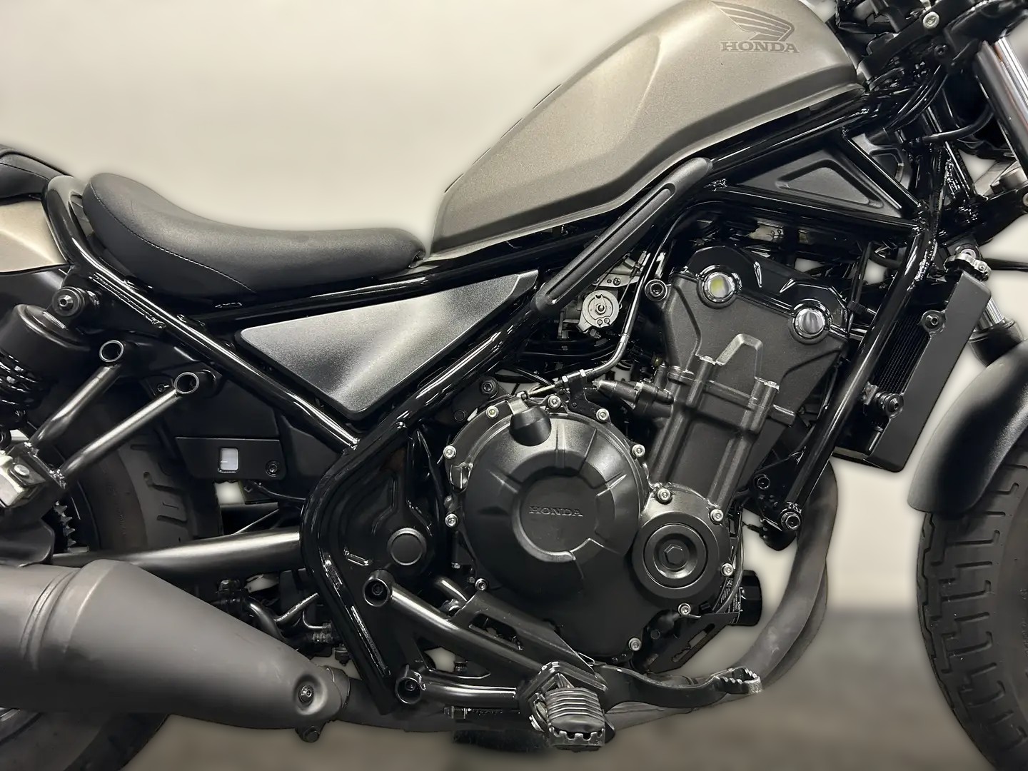 2018 Honda Rebel 500 - 8 759 km - Náhled 22