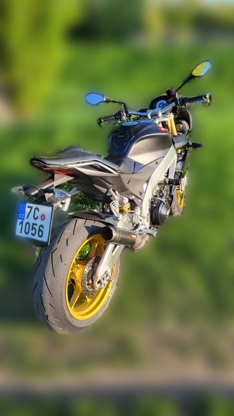 2012 Aprilia Tuono V4 - 32 726 km - Náhled 21