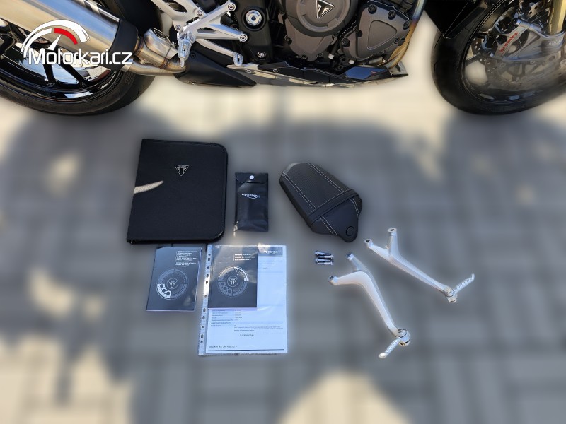 2022 Triumph Speed Triple 1200 - 5 032 km - Náhled 16