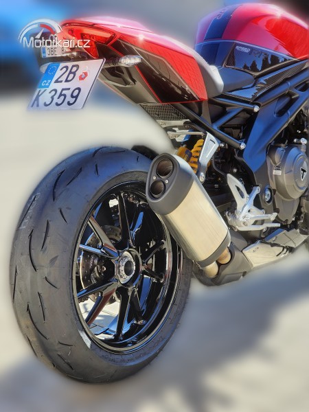 2022 Triumph Speed Triple 1200 - 5 032 km - Náhled 45