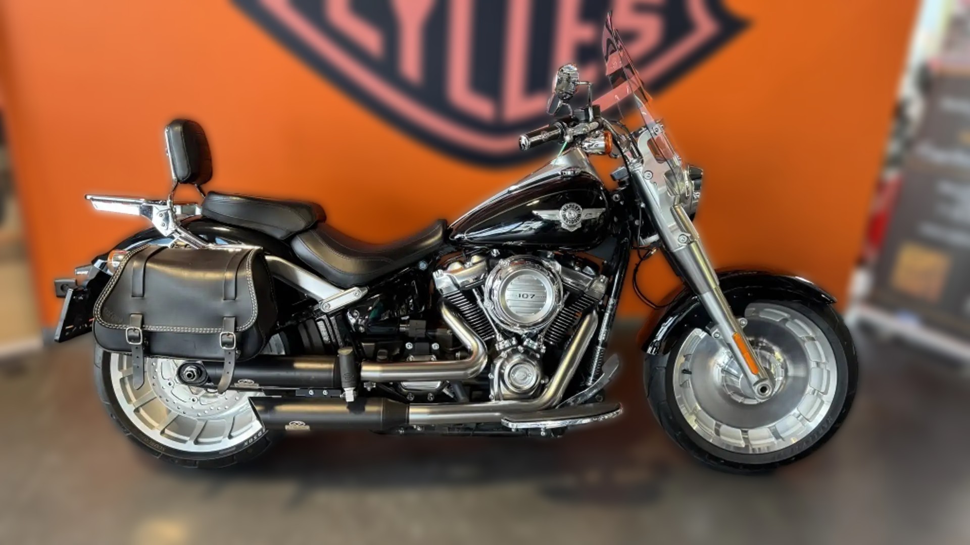 2017 Harley-Davidson Harley-Davidson Softail - 14 500 km - Náhled 4