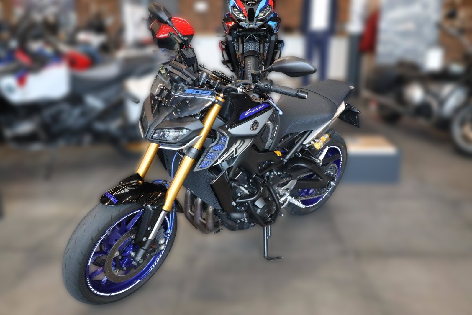 2021 Yamaha MT-09 - 32 651 km - Náhled 15