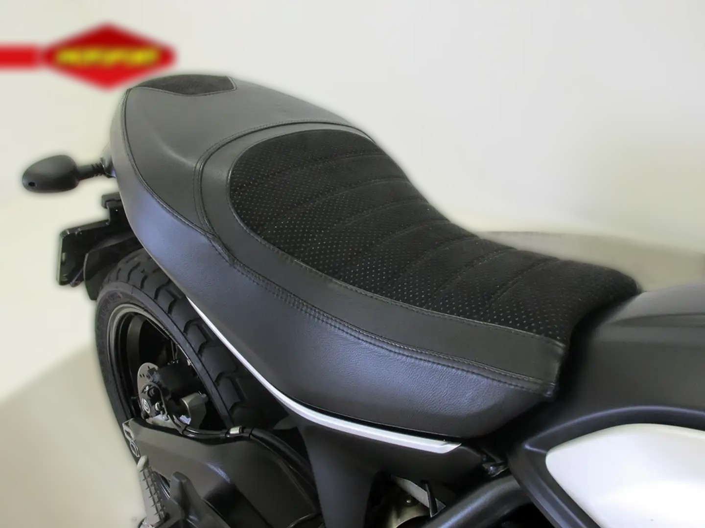 2022 Ducati Scrambler - 9 868 km - Náhled 3