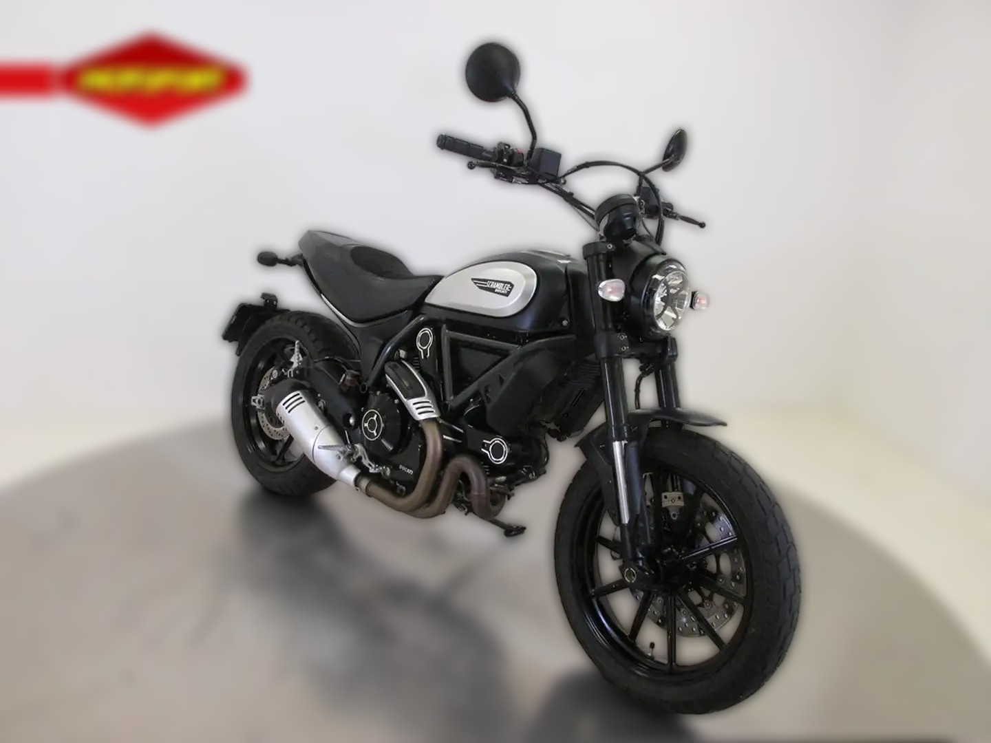2022 Ducati Scrambler - 9 868 km - Náhled 11