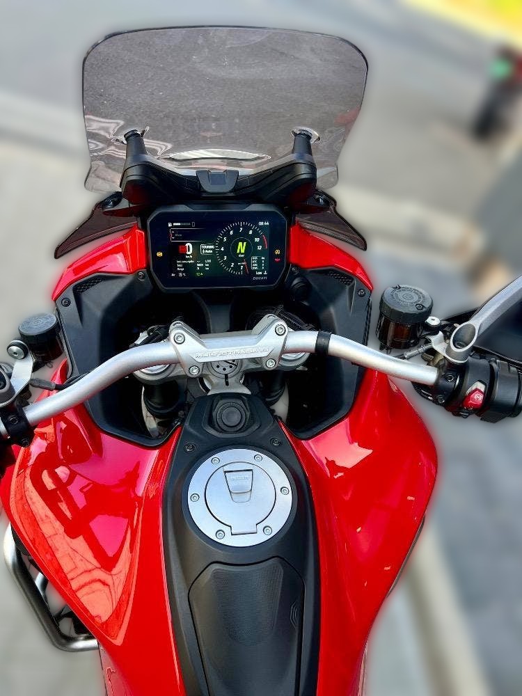 2021 Ducati Multistrada V4 - 58 129 km - Náhled 32