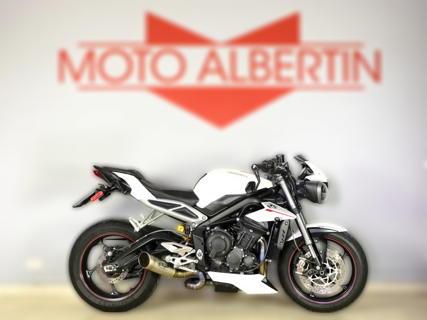 2018 Triumph Street Triple 765 - 38 900 km - Náhled 10