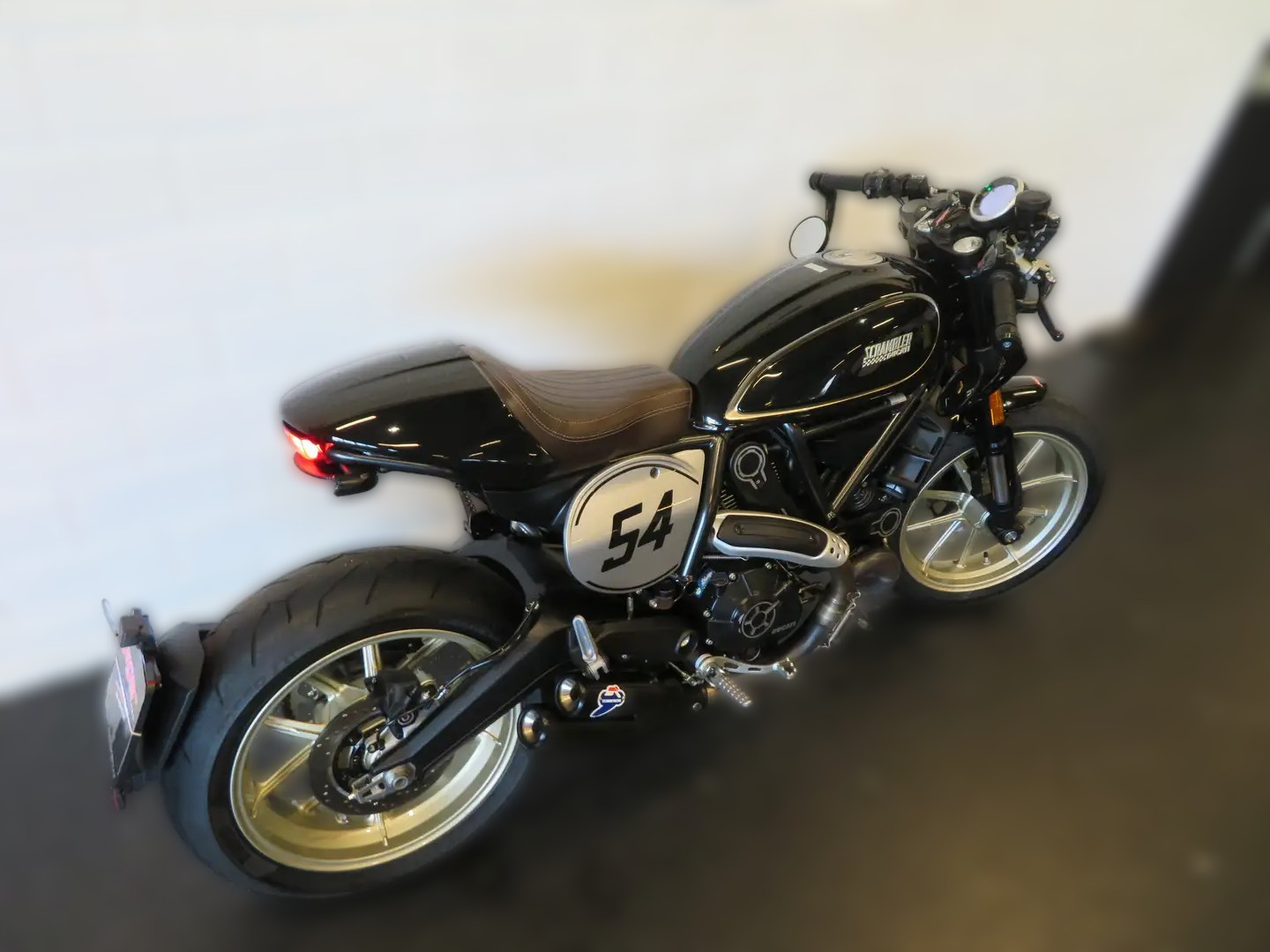 2017 Ducati Scrambler - 9 900 km - Náhled 6